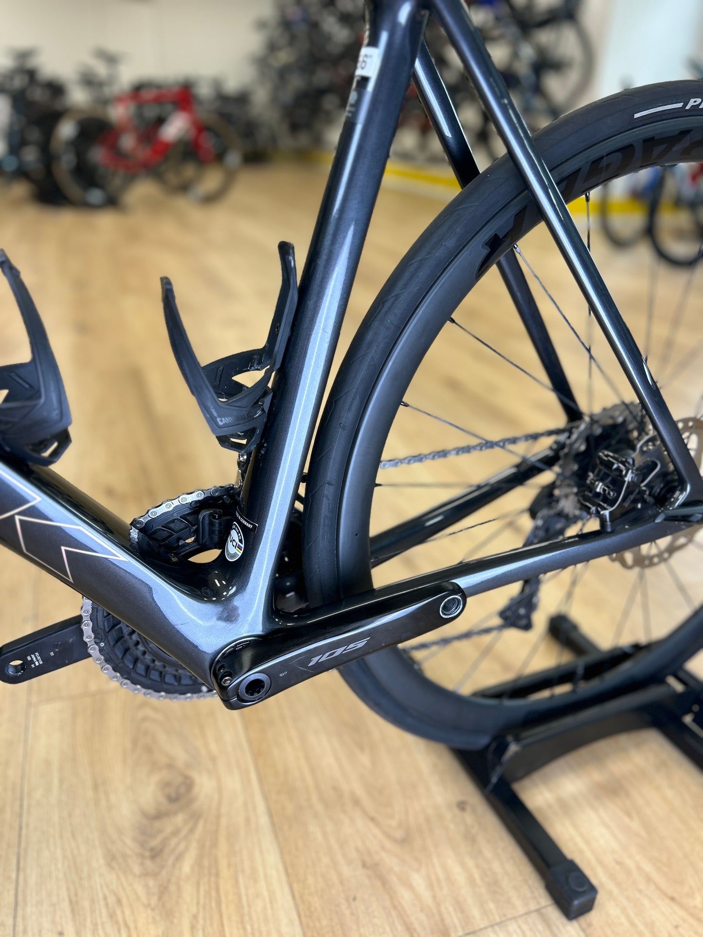 250km Trek Émonda SL6 Di2 Carbon Racefiets