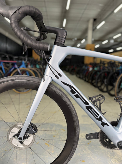 Apex Flare Carbon Racefiets