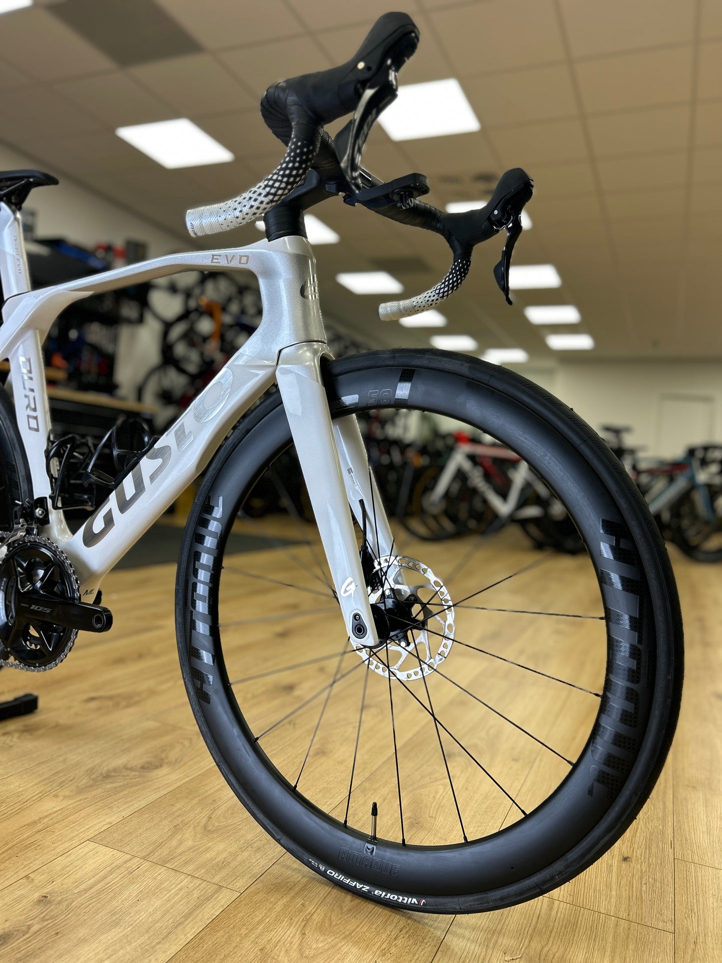 500km Gusto Duro EVO Racefiets