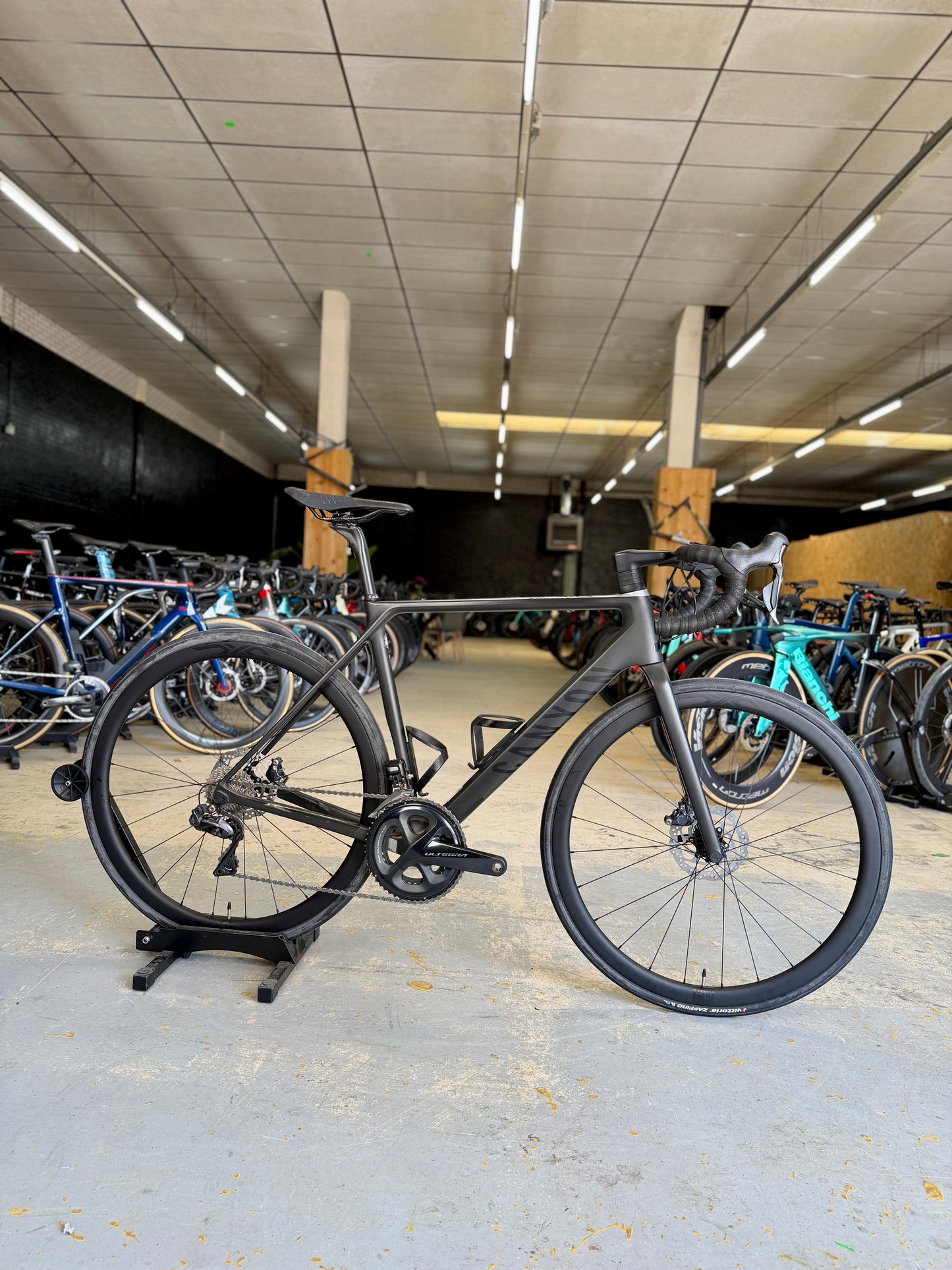 Canyon Ultimate CF SL Di2 Carbon Racefiets