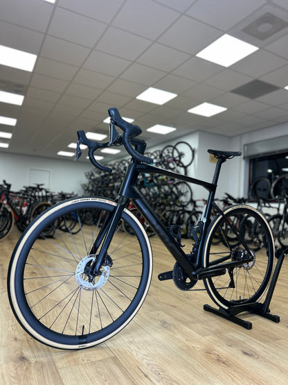 BMC Roadmachine 01 Di2 Carbon Racefiets