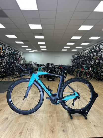Bianchi Aquila CV Di2 Carbon Racefiets
