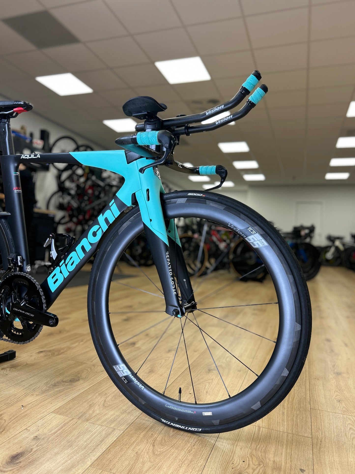 Bianchi Aquila CV TT Di2 Dura Ace Carbon Racefiets