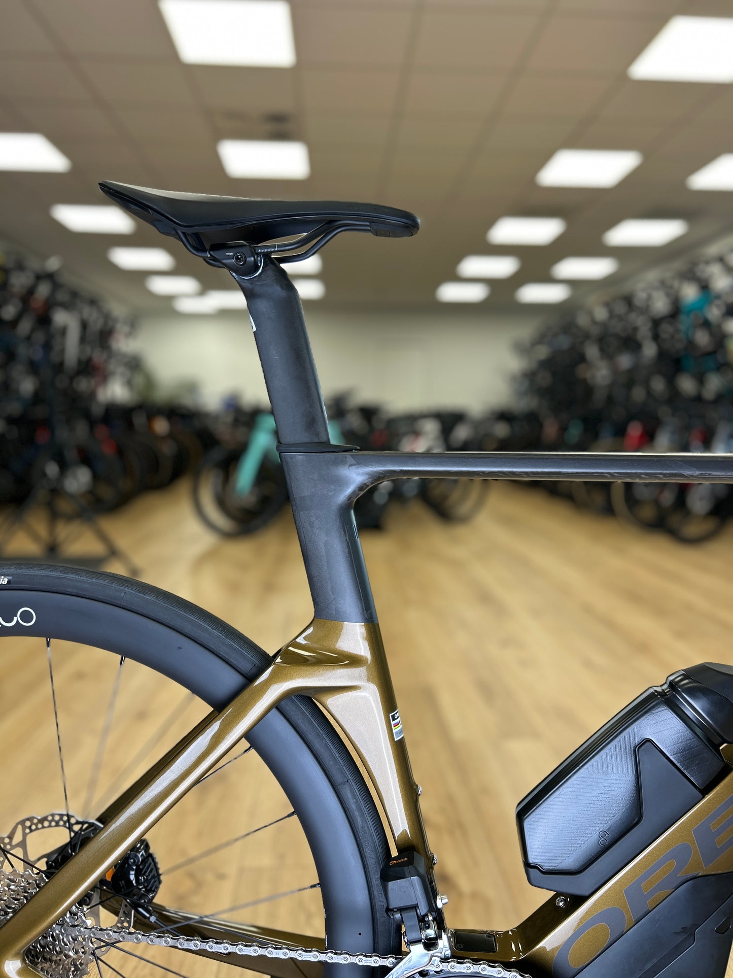 0km Showroom Model Orbea Orca Aero M30iLTD Di2 Carbon Racefiets