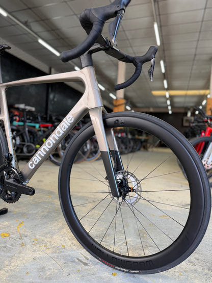 NIEUW Cannondale SuperSix EVO 2 Di2 Carbon Racefiets