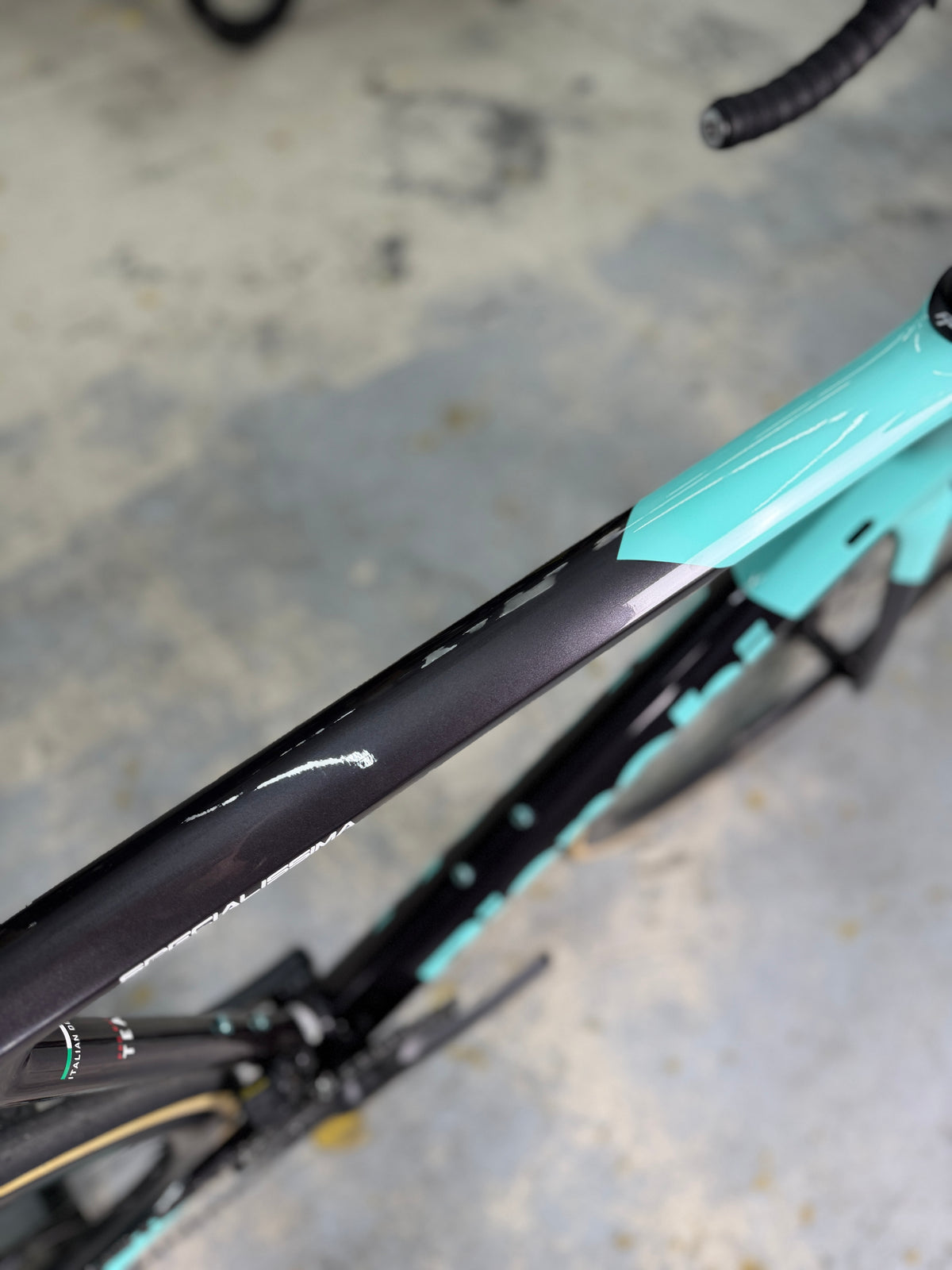 Bianchi Specialissima Pro Di2 Carbon Racefiets
