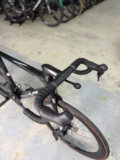 BMC Teammachine SLR 01 Di2 Carbon Road Bike