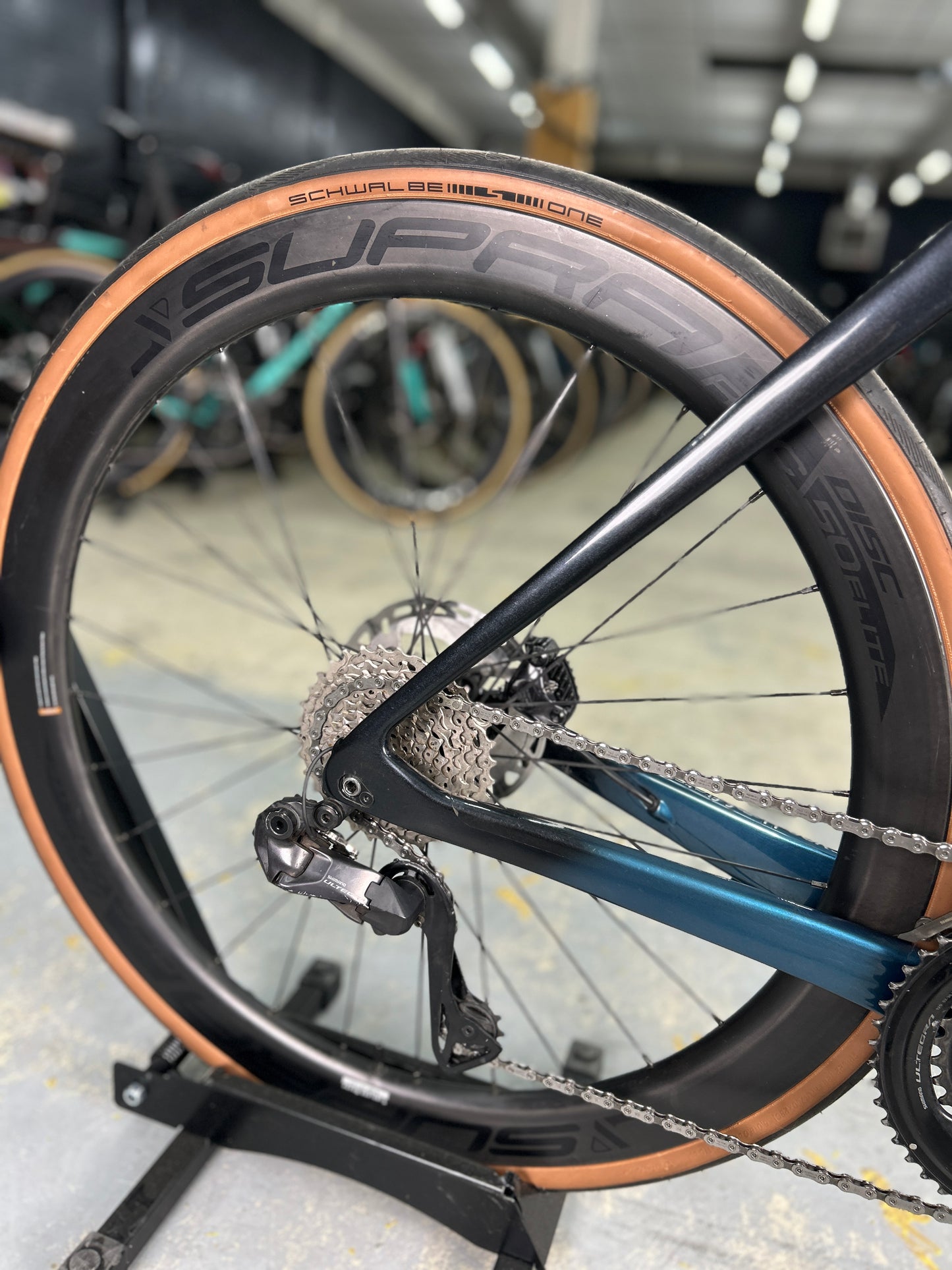 Sensa Giulia Supremo Di2 Carbon Road Bike