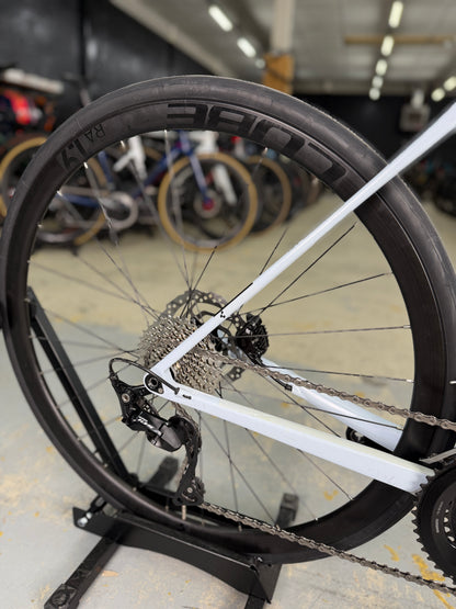 Cube Attain Carbon Racing Bike