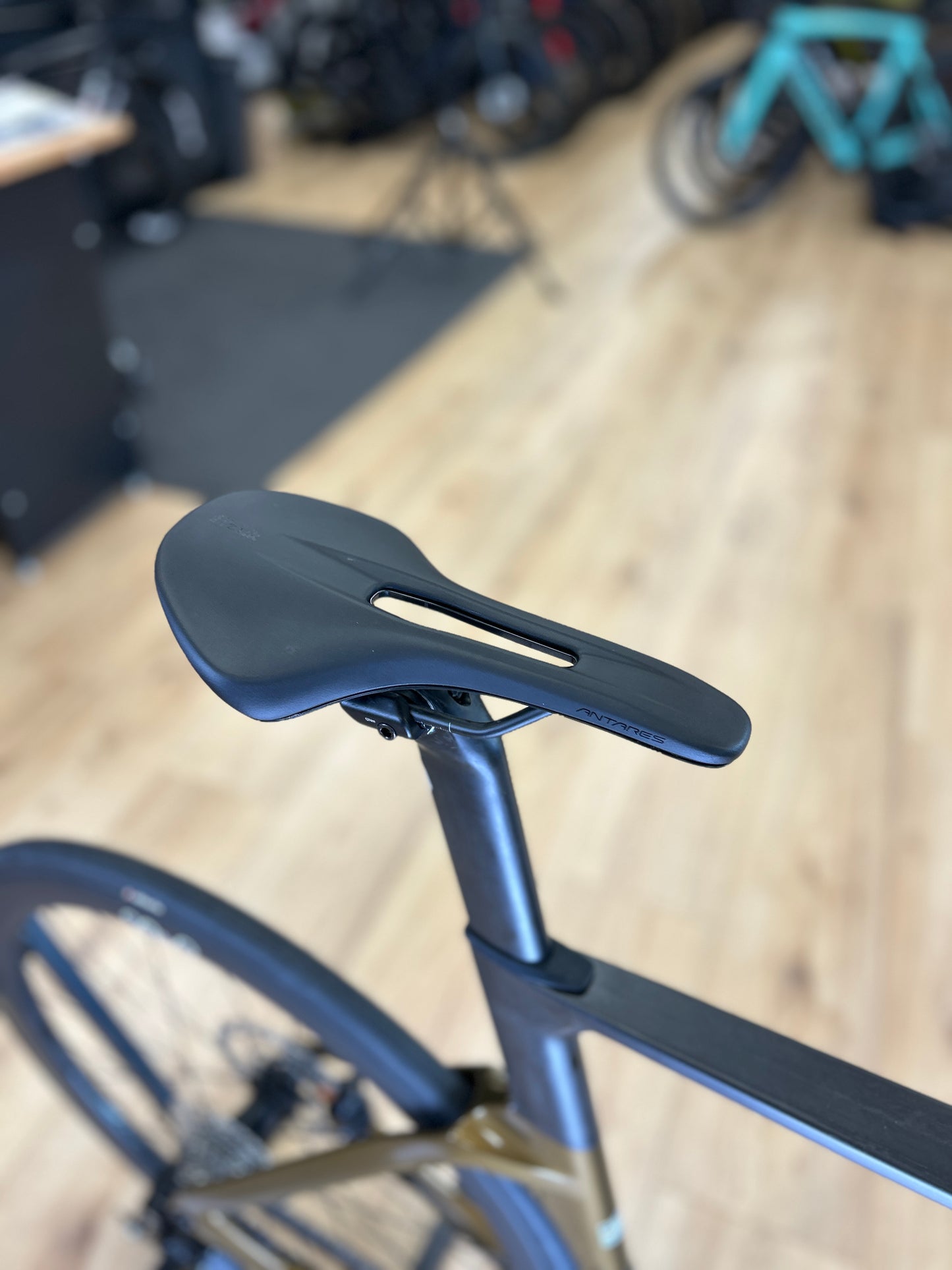 0km Showroom Model Orbea Orca Aero M30iLTD Di2 Carbon Racefiets