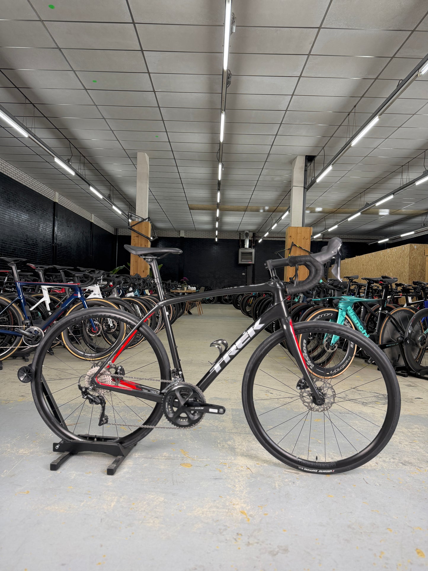 Trek Domane SL5 Carbon Road Bike
