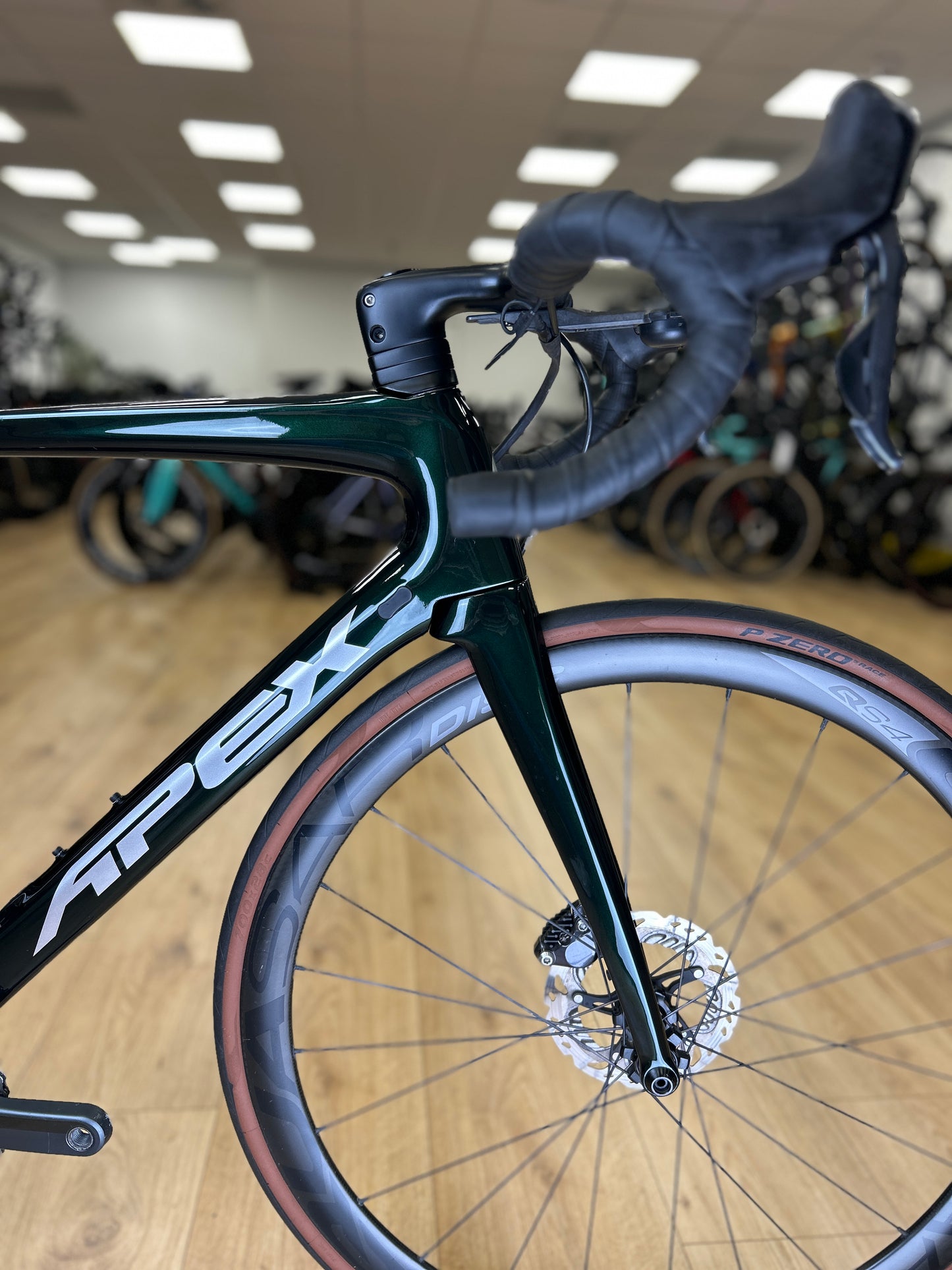 Apex AeroDyne Di2 Carbon Racefiets