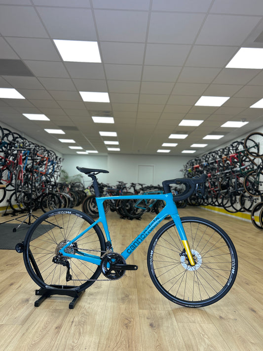 SHOWROOM MODEL Cannondale SuperSix Evo 3 Di2 Carbon Racefiets