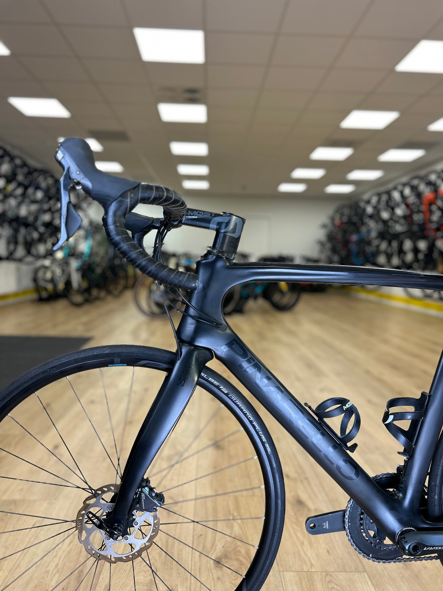 Pinarello Gan Disk Carbon Racefiets