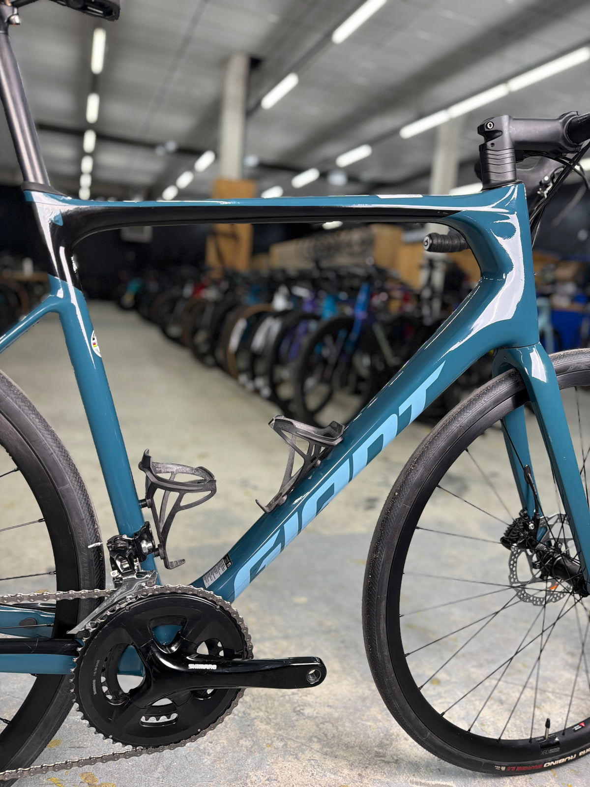 Giant Defy Carbon Racefiets