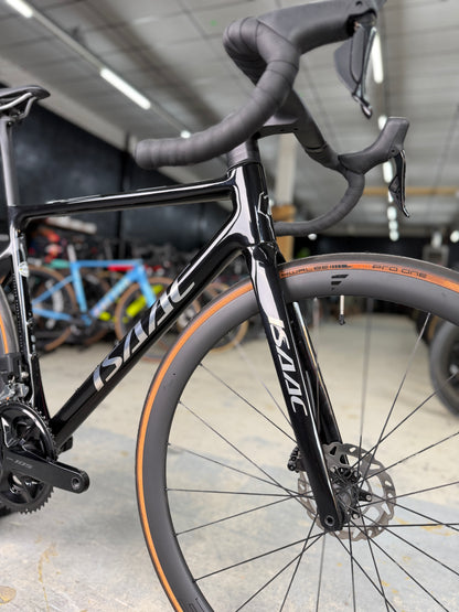 NIEUW Isaac Element Di2 Carbon Racefiets