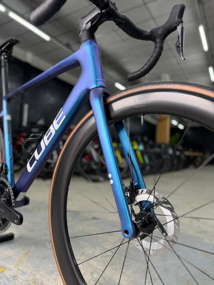 Cube Attain C:62 SLT Di2 Carbon Racefiets