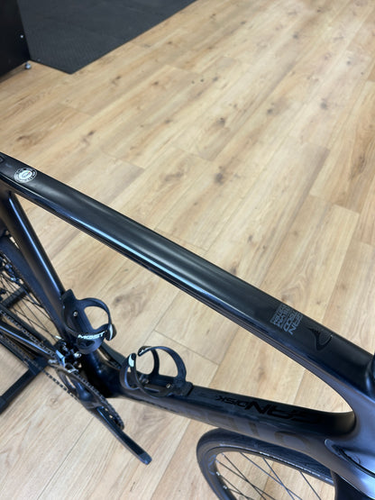 Pinarello Gan Disk Carbon Racefiets