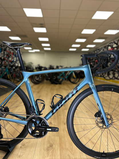 Giant TCR Advanced Pro Di2 Carbon Racefiets