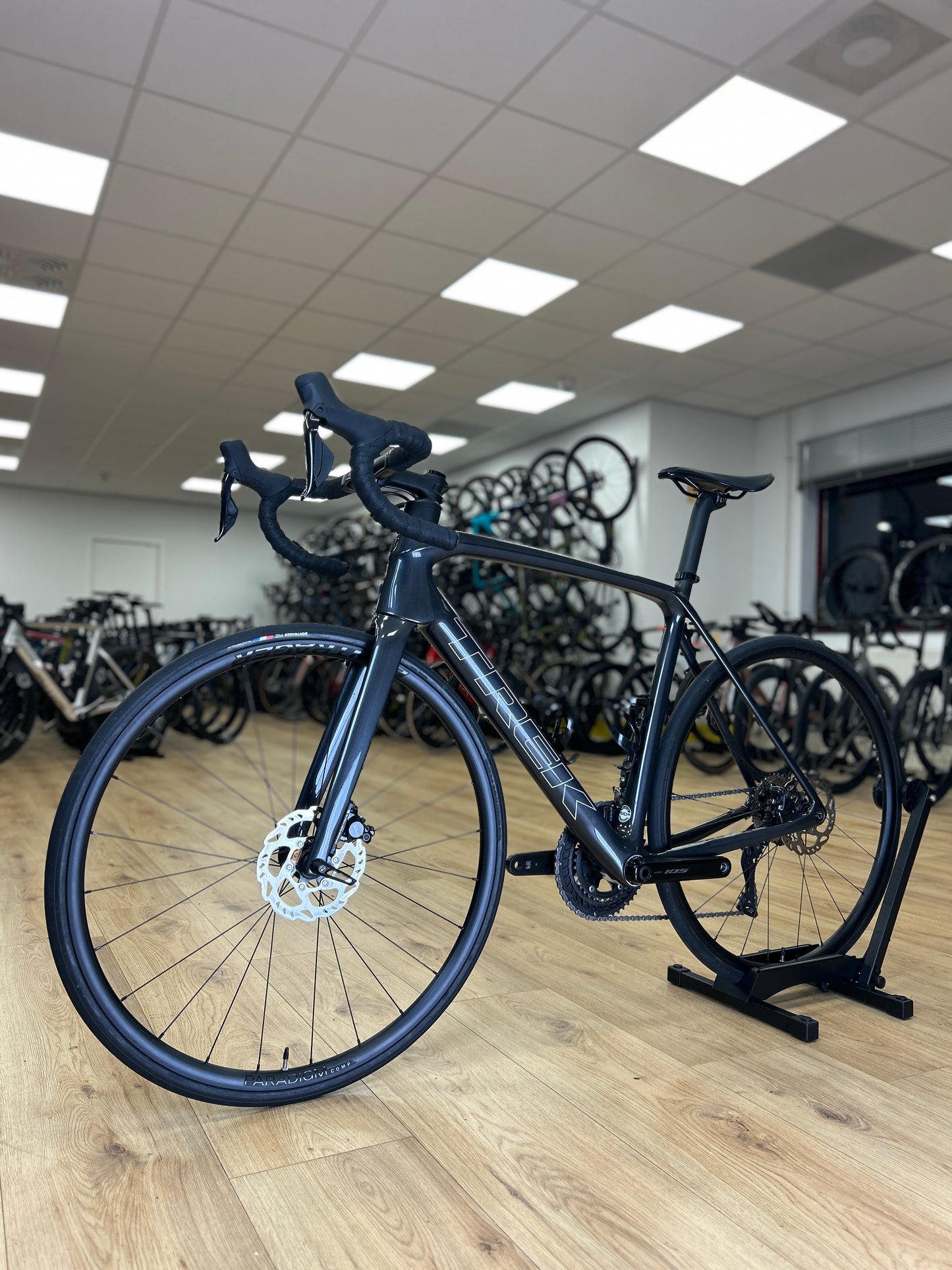 Trek Emonda SL6 Di2 Carbon Road Bike