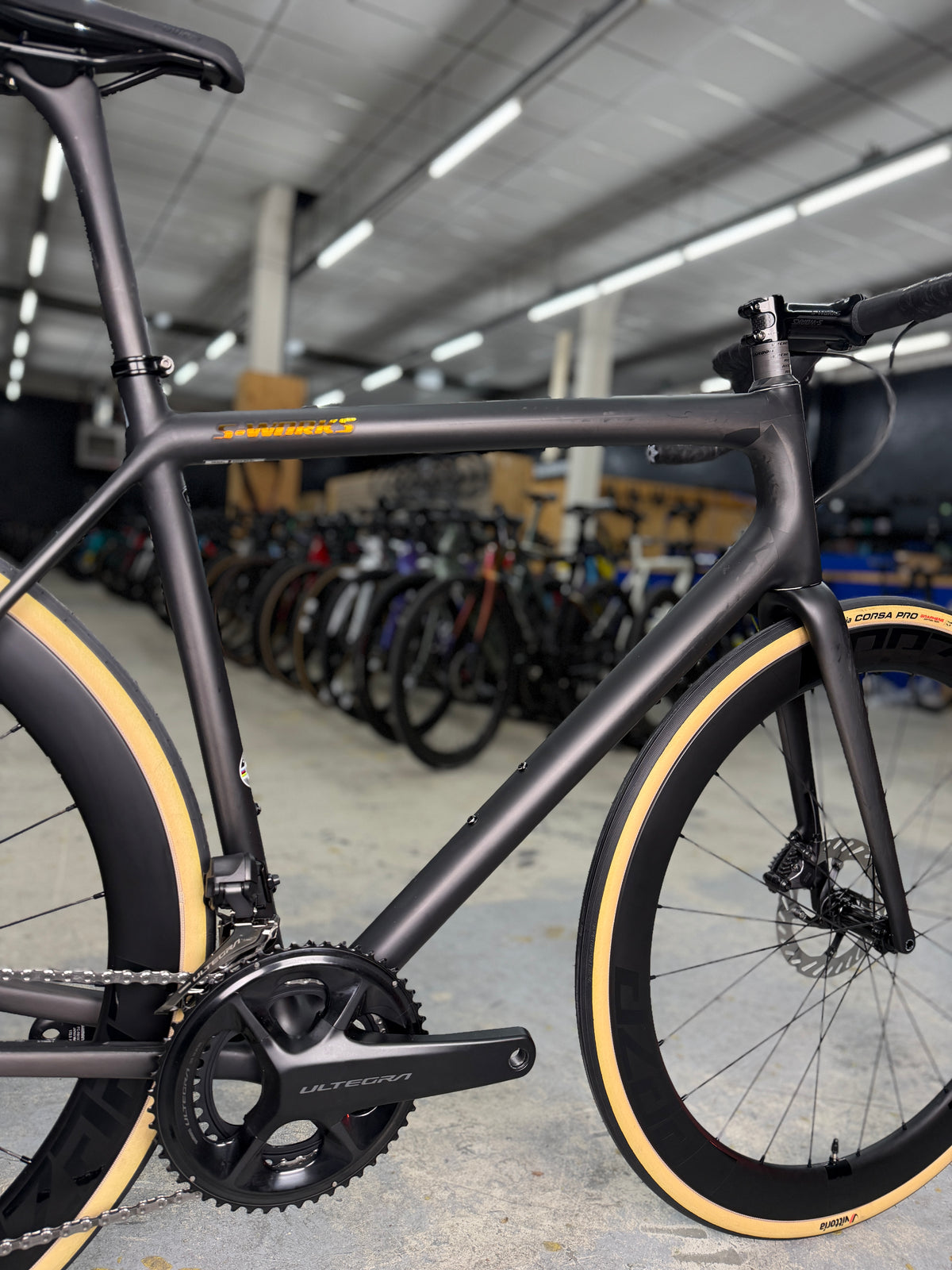 NIEUW S-Works Aethos Di2 Carbon Racefiets