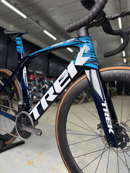 Trek Madone SLR7 AXS Carbon Road Bike