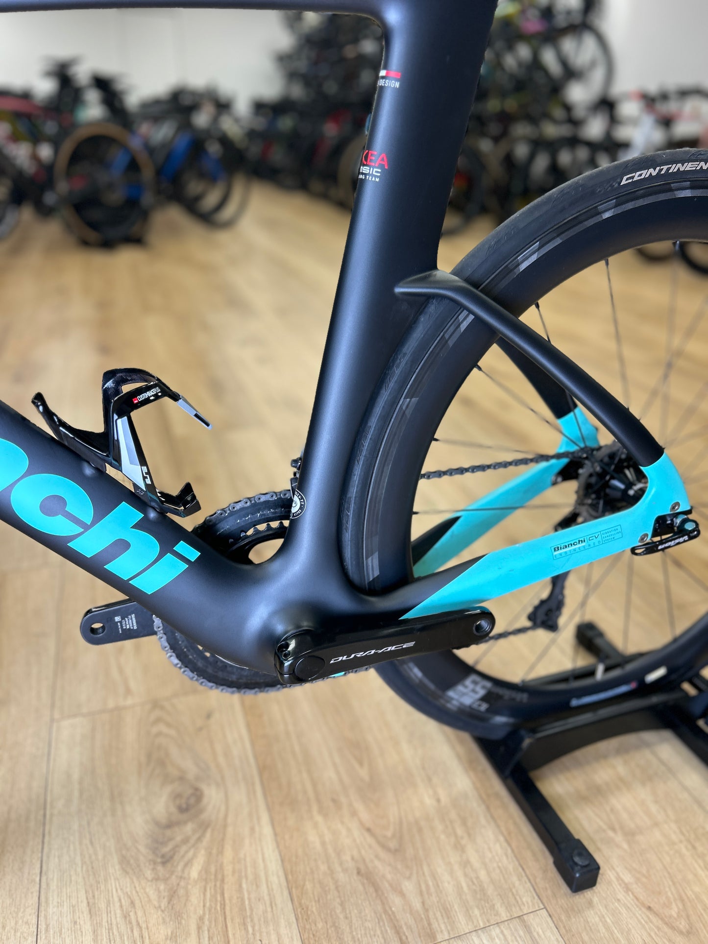 Bianchi Aquila CV TT Di2 Dura Ace Carbon Racefiets