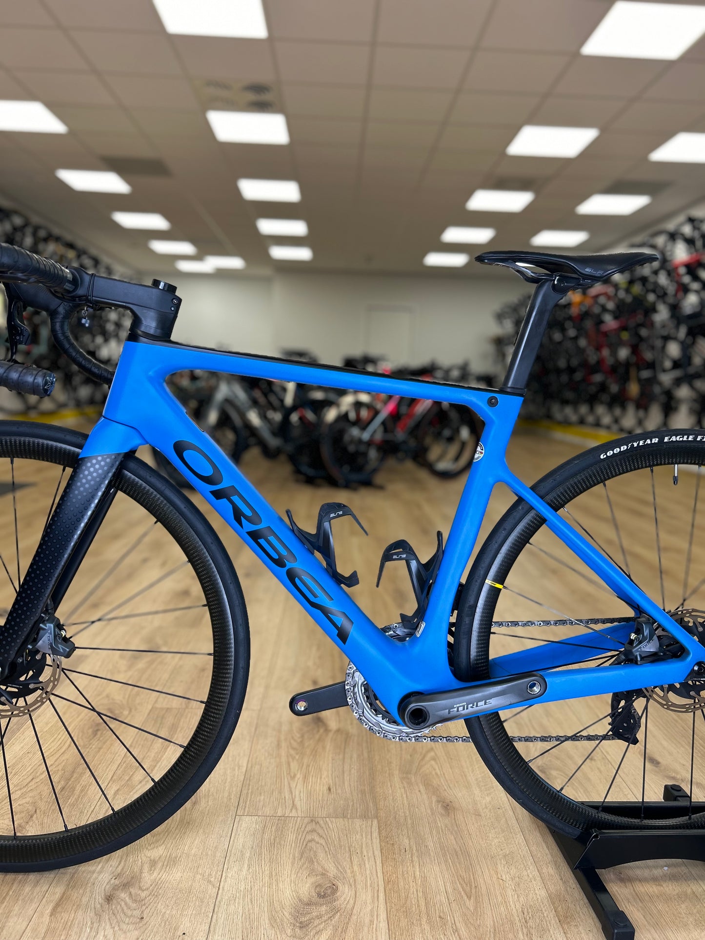 Orbea Orca M21 Full Carbon AXS disc Racefiets