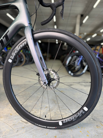 Giant Defy Advanced Pro 1 Di2 Carbon Road Bike