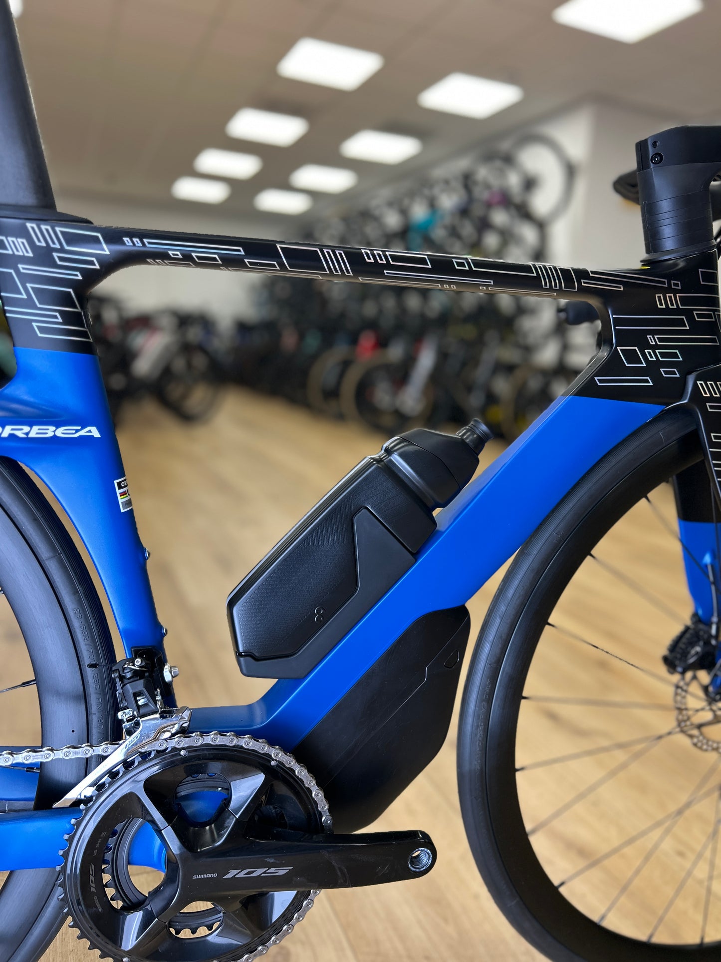 0km Showroom Model Orbea Orca Aero M30LTD Custom Carbon Racefiets