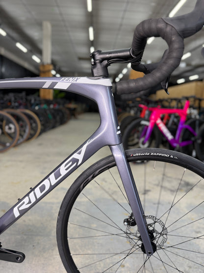 NIEUW Ridley Fenix Carbon Racefiets