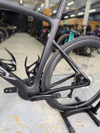 Ridley Noah Fast Di2 Carbon Road Bike