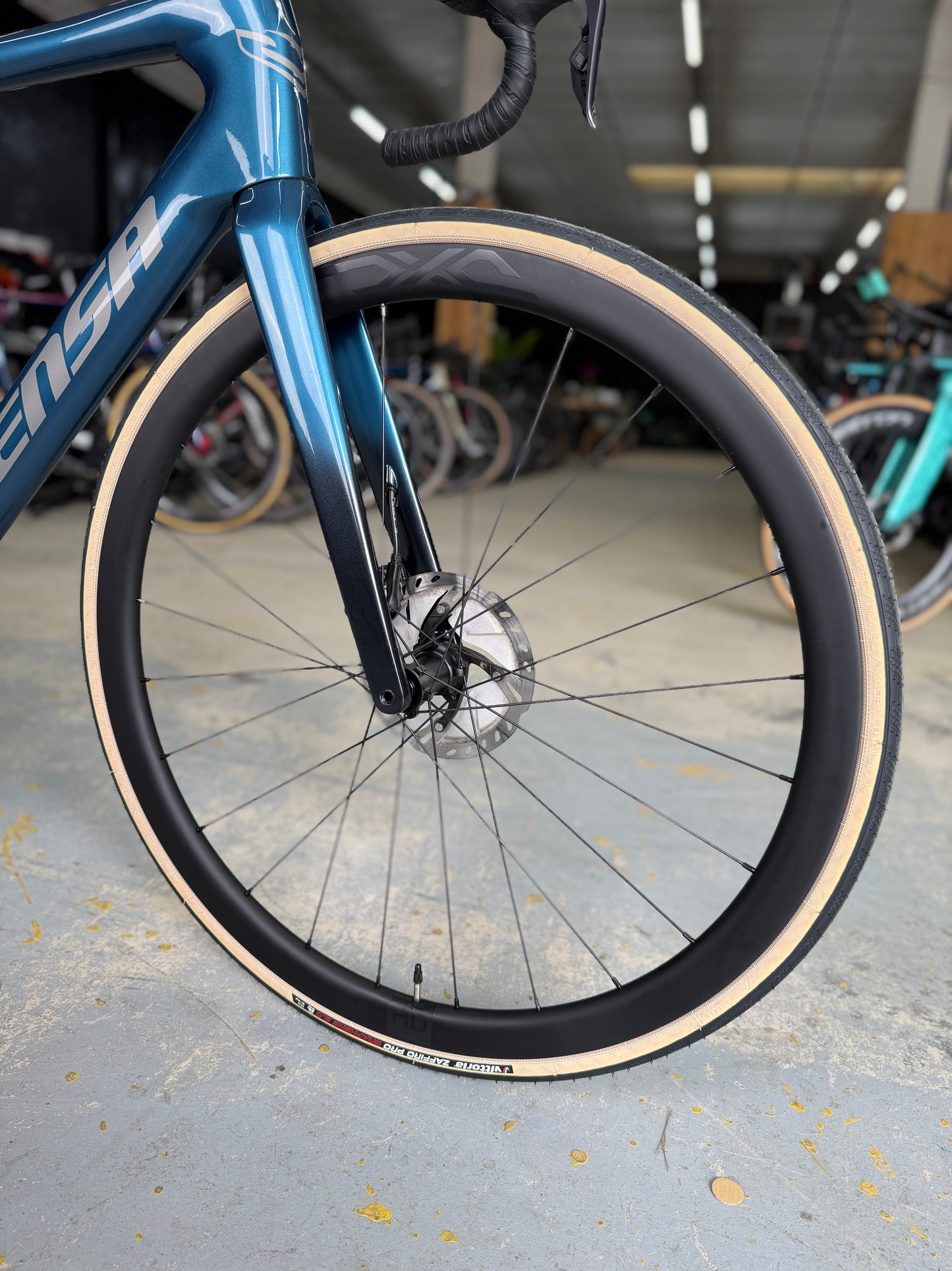 Sensa Giulia Supremo Di2 Carbon Road Bike