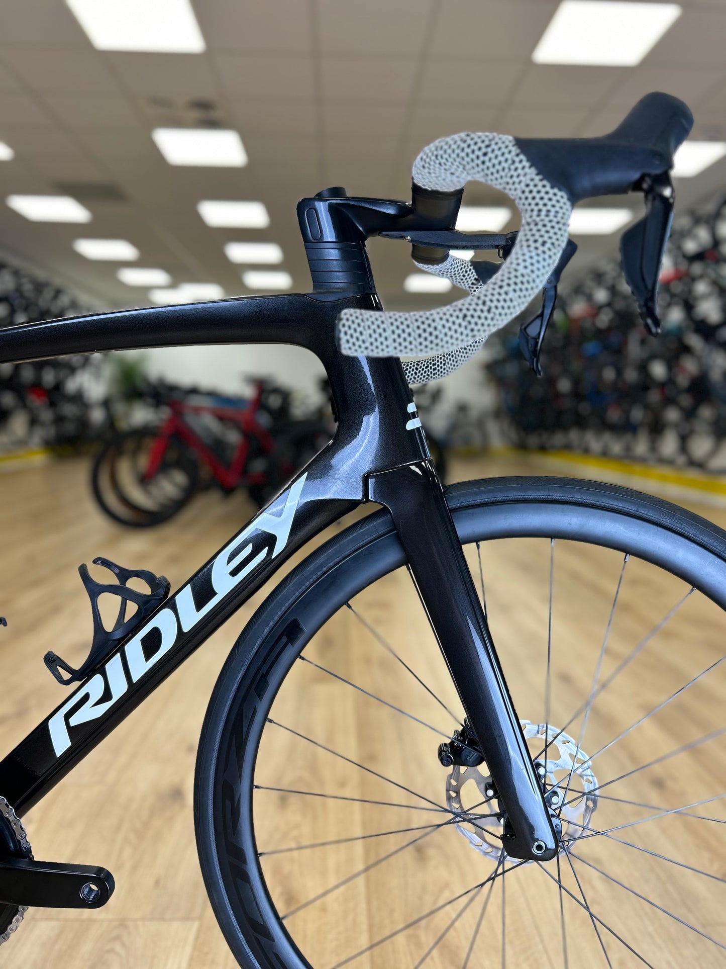 Ridley Noah Di2 Disc Full Carbon Racefiets