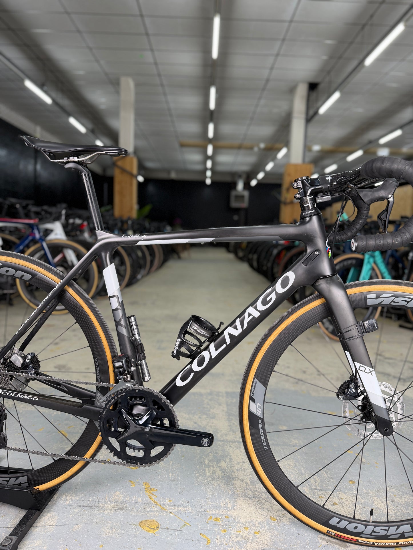 Colnago CLX Di2 Carbon Road Bike