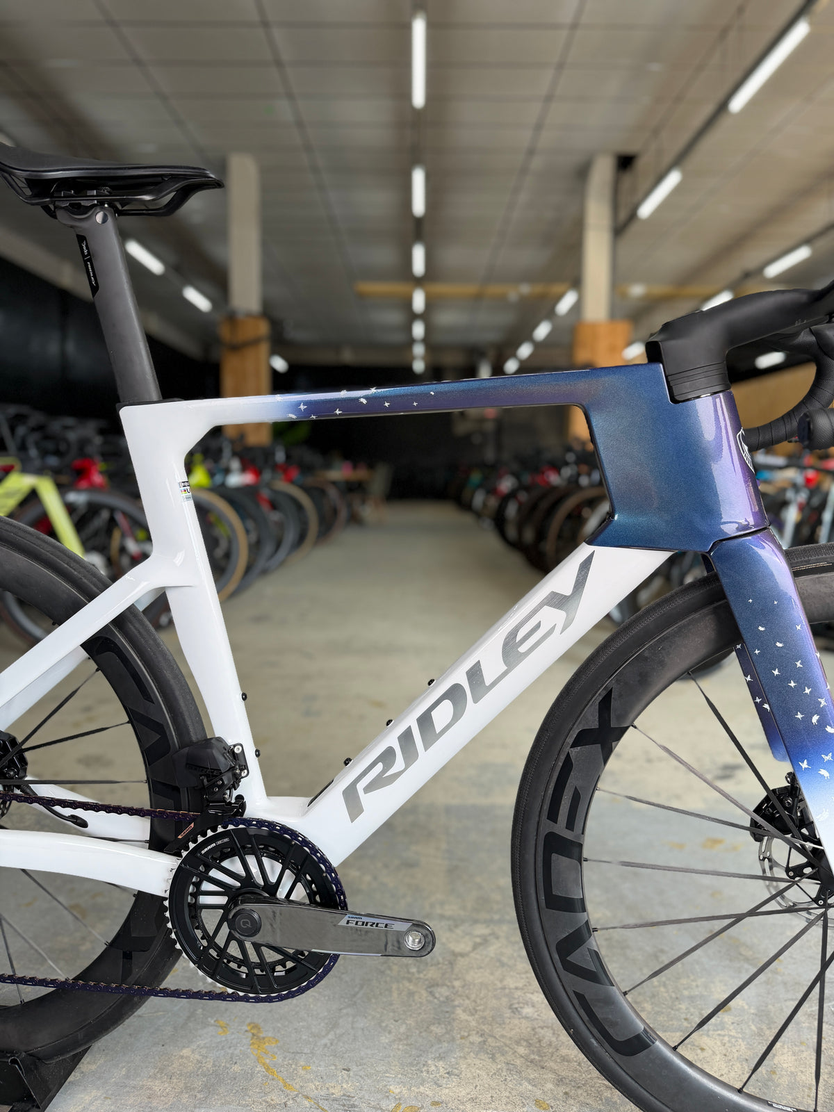 100km Ridley Noah Fast 3.0 AXS Tomorrowland Edition Carbon Racefiets