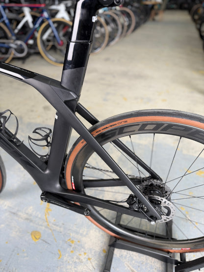 Trek Madone SLR9 Dura Ace Di2 Carbon Racefiets