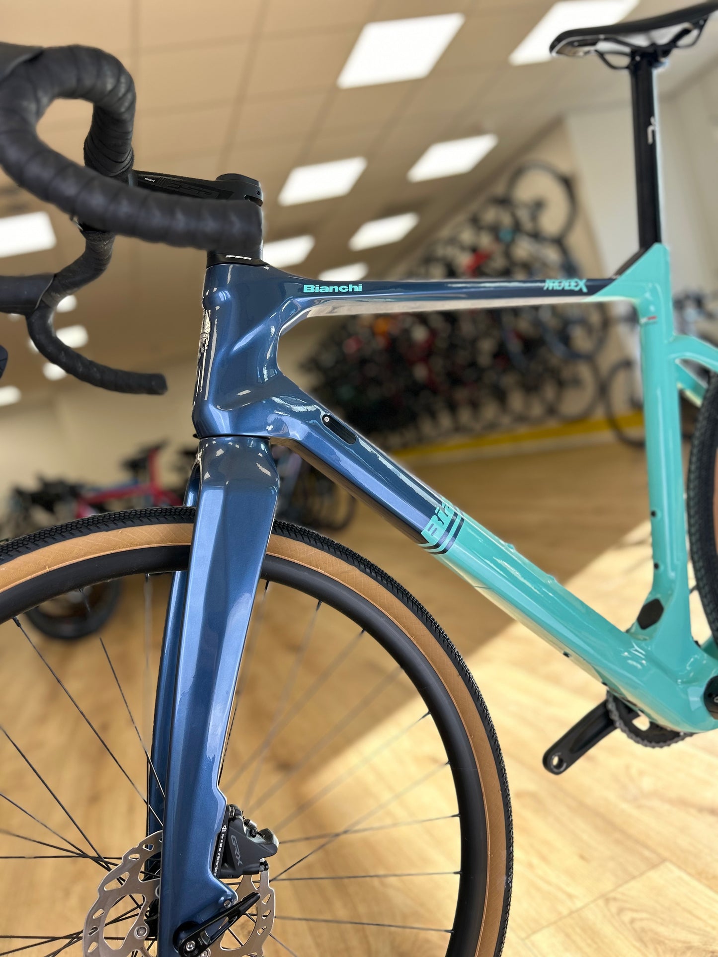 NIEUWE Bianchi Arcadex Carbon Gravel