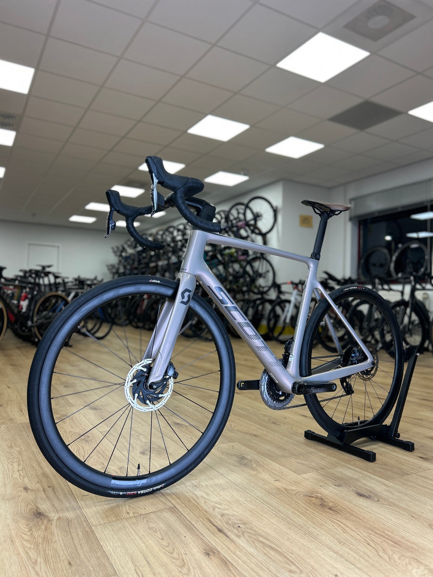 Scott Addict RC10 AXS Carbon Road Bike