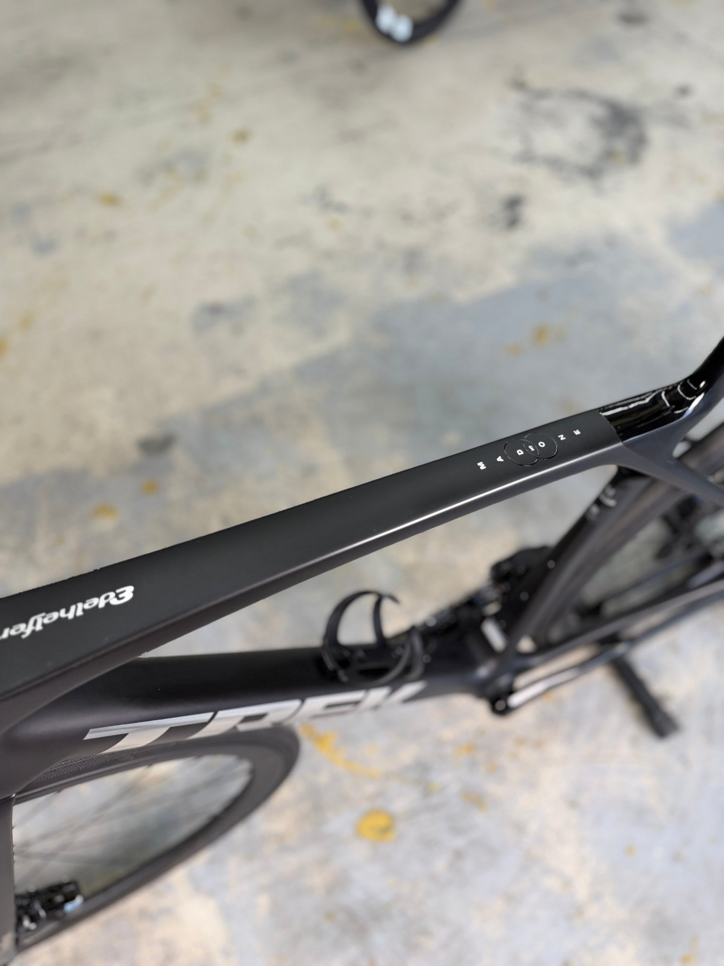 Trek Madone SL6 AXS Carbon Road Bike