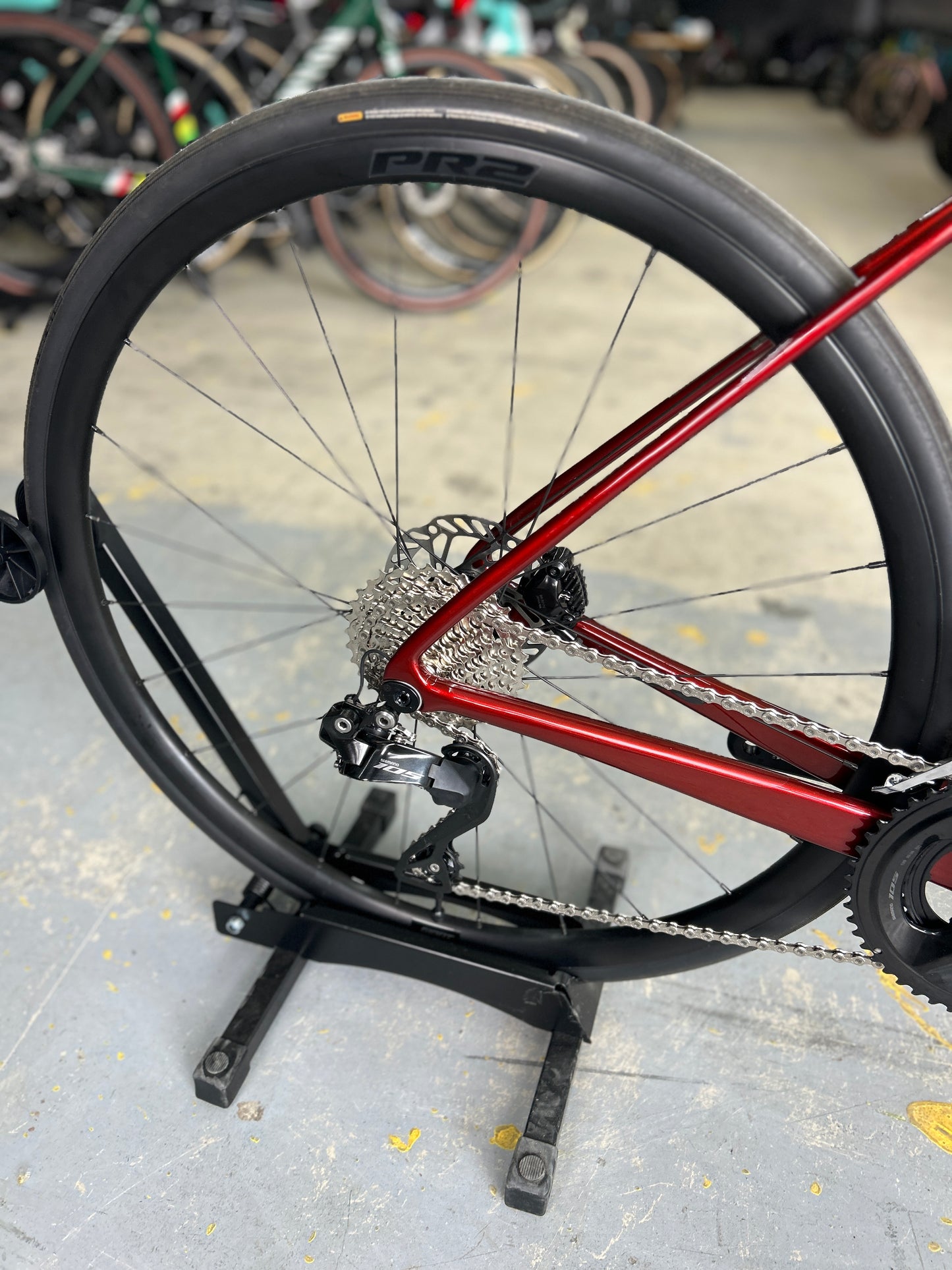 Showroom Model Giant TCR Advanced 1 Di2 Carbon Road Bike