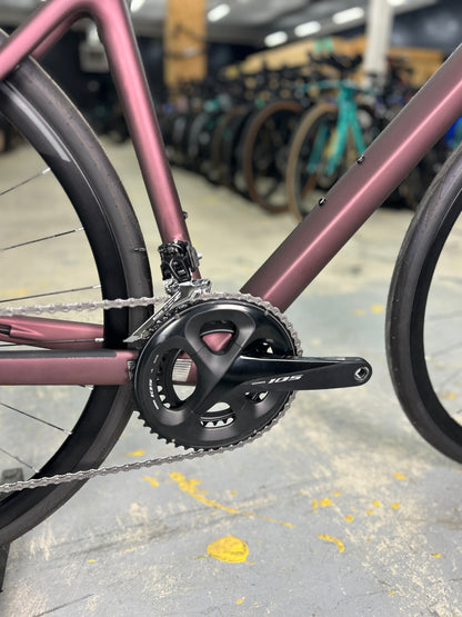 NEW Scott Contessa Addict 25 Carbon Road Bike