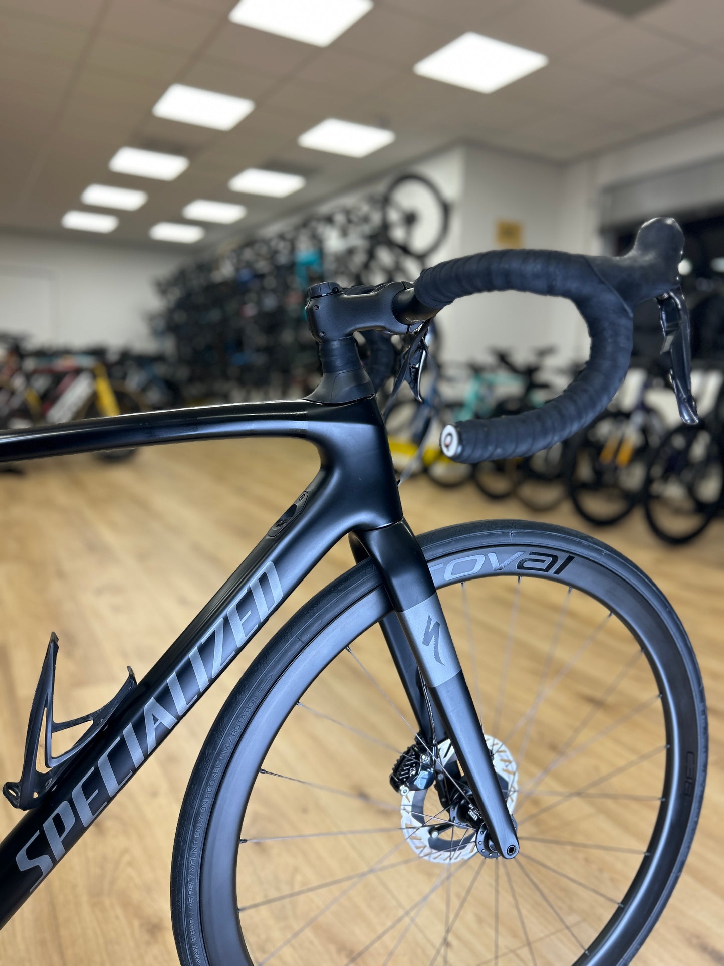 Specialized Roubaix Expert Di2 Carbon Racefiets