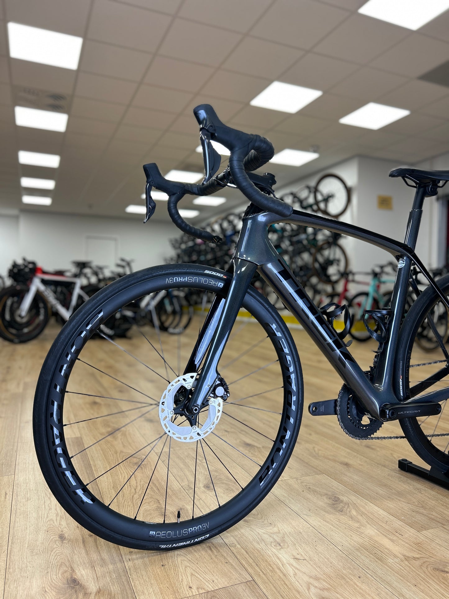 Trek Domane SL7 Di2 Carbon Racefiets