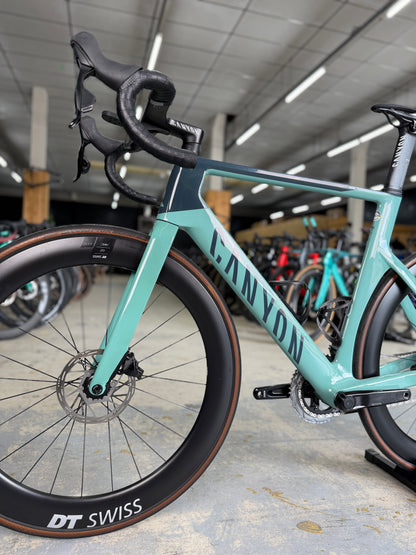 Canyon Aeroad CF SLX AXS Carbon Racefiets