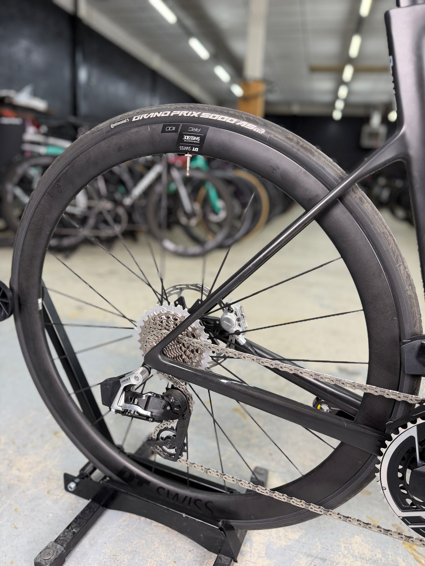 NIEUW BMC Teammachine SLR 01 ONE Red eTap Carbon Racefiets