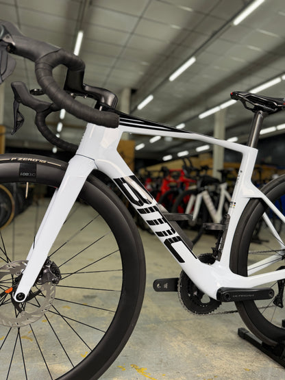 1000km BMC TeamMachine R01 Di2 Carbon Racefiets