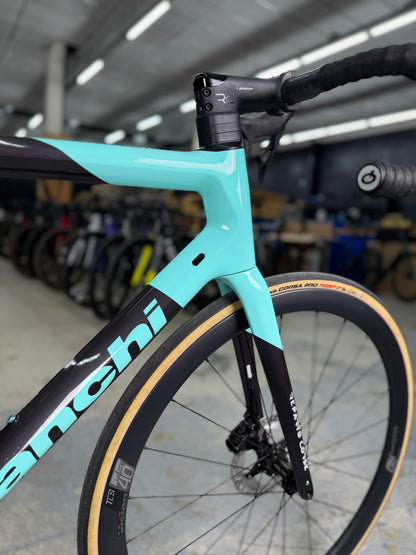 Bianchi Specialissima Pro Di2 Carbon Racefiets