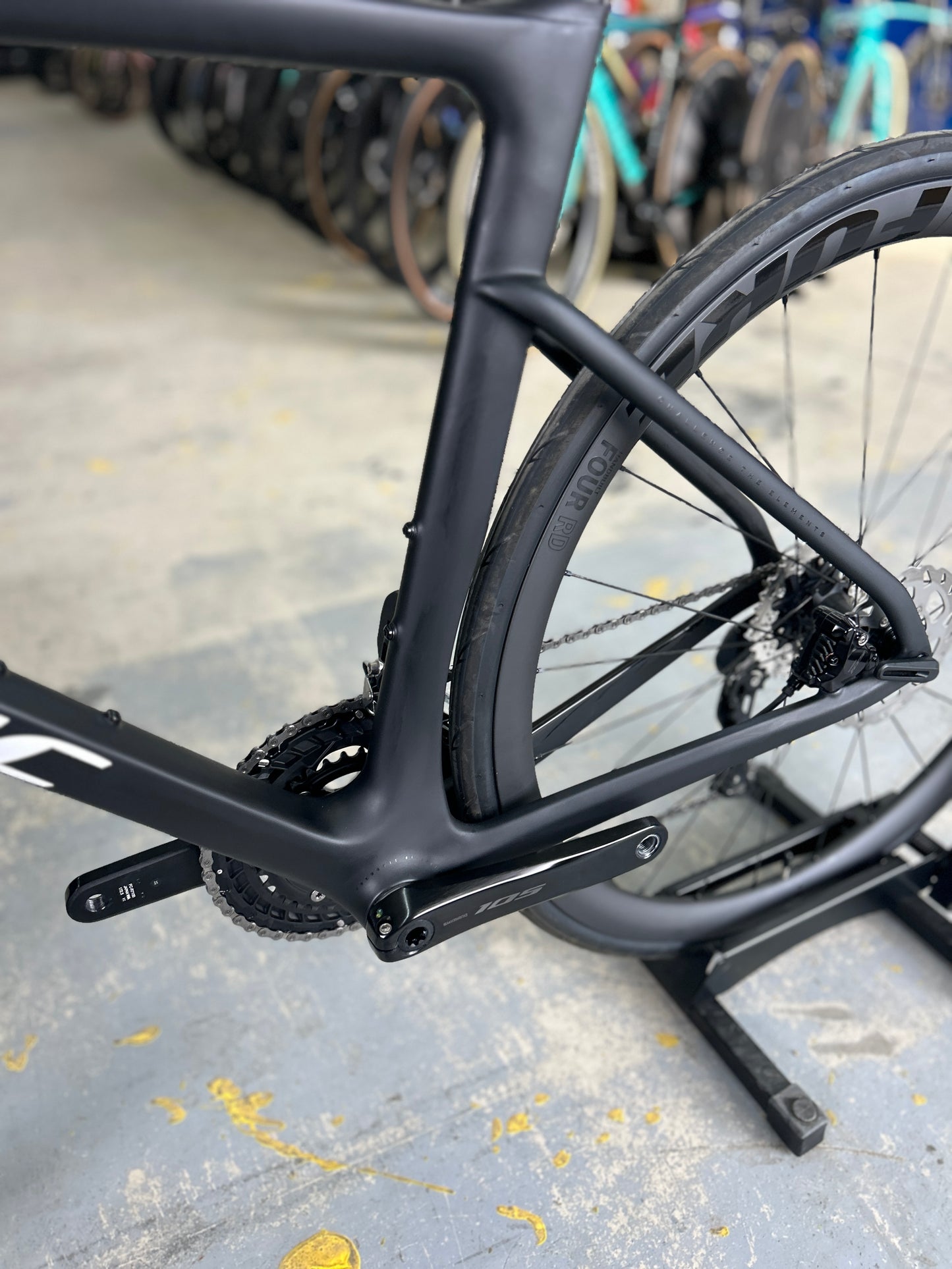 NEW Isaac Boson Di2 Carbon Road Bike