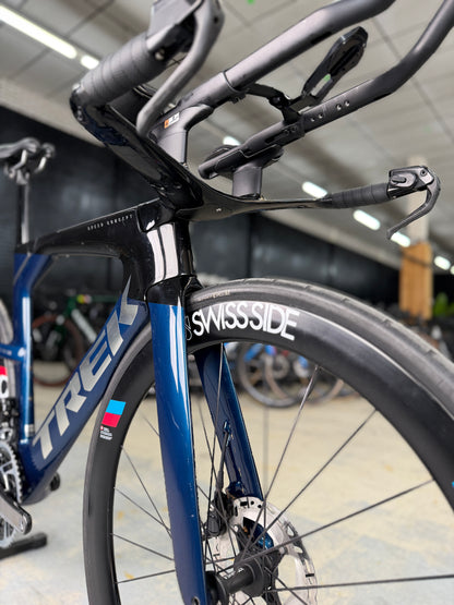 Trek Speed Concept SLR 9 eTap Red Carbon Racefiets